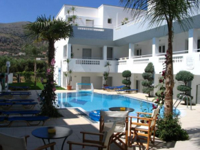 Гостиница Emerald Hotel  Малиа